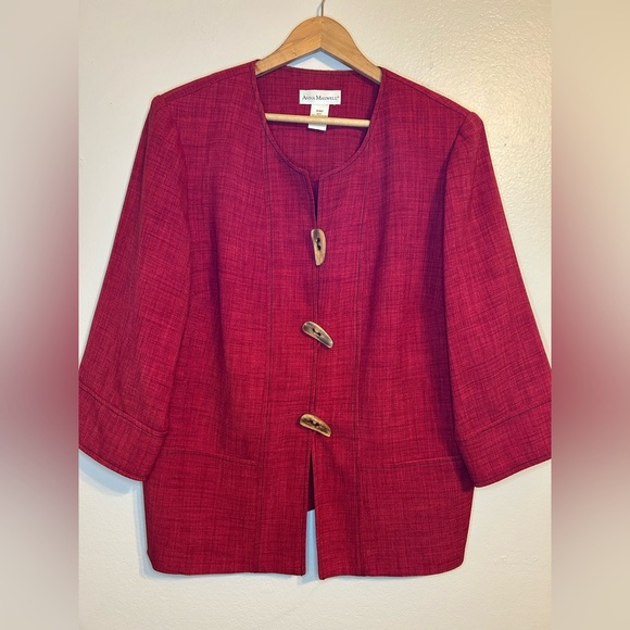 NWOT Anna Maxwell Red Textured Jacket w/ Wooden Buttons Plus Size 16WP - Picture 2 of 16